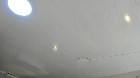   online show from January 6, 9:57 am