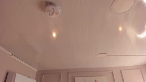 Snapshot of bigboobsnaughty1 chatting on March 31, 10:04 am online show from March 31, 10:04 am