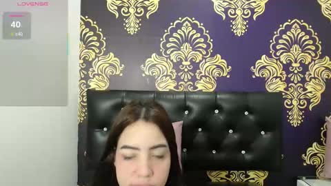 Snapshot of bigboobssammy chatting on February 2, 11:20 am bigboobssammy online show from February 2, 11:20 am