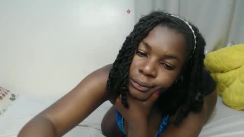 Snapshot of bigboobys123 chatting on October 21, 3:18 am bigboobys123 online show from October 21, 3:18 am