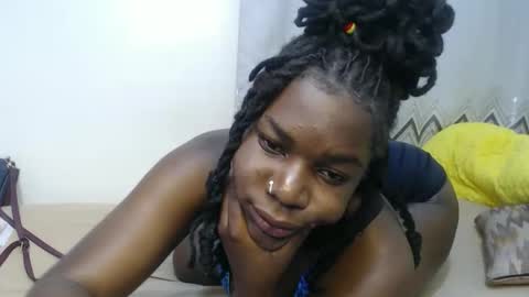 Snapshot of bigboobys123 chatting on November 14, 7:29 am bigboobys123 online show from November 14, 7:29 am