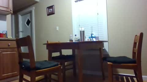 bigbootybitch709 online show from December 16, 12:59 am