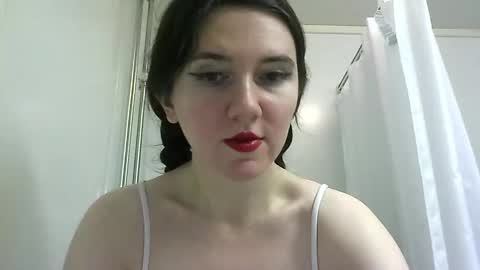 Isabella online show from October 26, 7:14 am