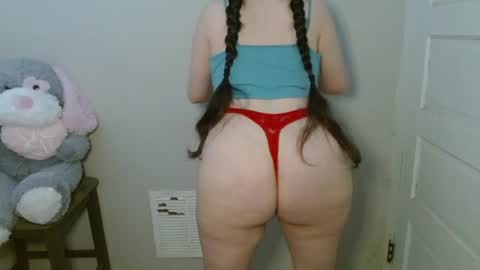 Isabella online show from June 25, 3:49 pm