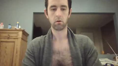 bigboy205cm online show from November 12, 8:30 pm