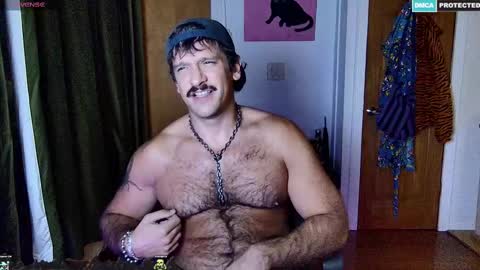 Snapshot of bigbro42069 chatting on November 11, 5:29 am BigBro online show from November 11, 5:29 am