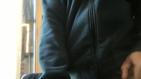 bigbrown_boy online show from May 16, 6:43 am