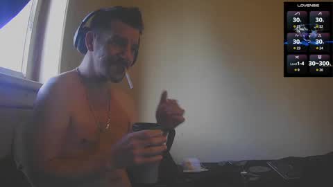 Jon - Im Straight online show from October 11, 1:20 pm