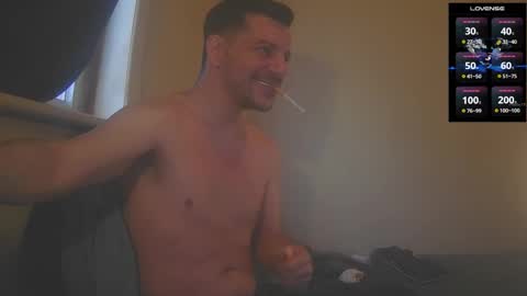 Jon - Im Straight online show from February 4, 1:06 pm