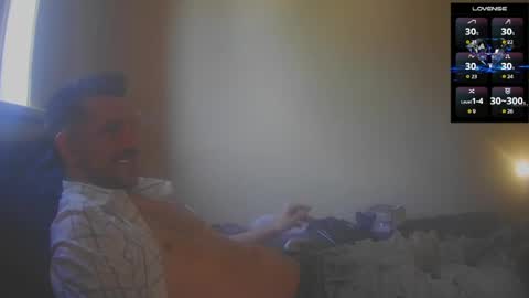 Jon - Im Straight online show from May 18, 5:41 pm