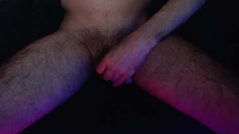 Snapshot of bigclinttorrez chatting on January 29, 10:37 am bigclinttorrez online show from January 29, 10:37 am