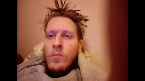 Snapshot of bigcock4009 chatting on December 17, 11:38 pm bigcock4009 online show from December 17, 11:38 pm