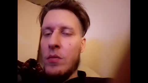 Snapshot of bigcock4009 chatting on January 18, 12:36 pm bigcock4009 online show from January 18, 12:36 pm