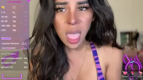 queen amanda online show from November 4, 3:27 am