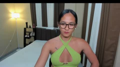 Snapshot of bigcockjannah chatting on March 5, 4:52 am SUCK ME TILL I EXPLODE online show from March 5, 4:52 am