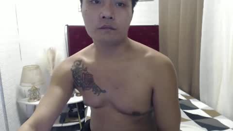 Snapshot of bigcockneil24 chatting on February 14, 10:59 am Neil online show from February 14, 10:59 am