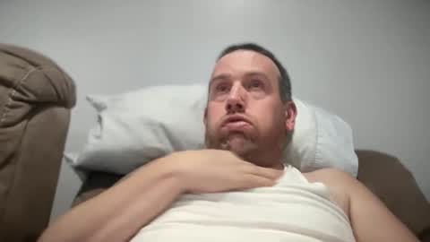 bigcocksuckingslut online show from January 9, 2:01 am