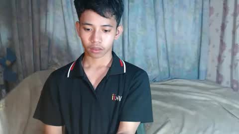 Snapshot of bigcockyummysexjosh chatting on February 4, 8:31 am bigcockyummysexjosh online show from February 4, 8:31 am