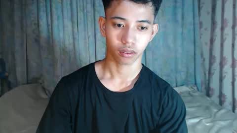 Snapshot of bigcockyummysexjosh chatting on February 12, 5:19 pm bigcockyummysexjosh online show from February 12, 5:19 pm