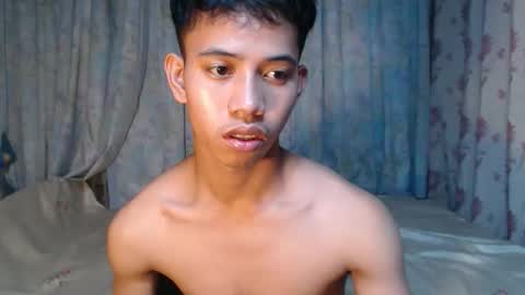 Snapshot of bigcockyummysexjosh chatting on February 20, 12:49 pm bigcockyummysexjosh online show from February 20, 12:49 pm