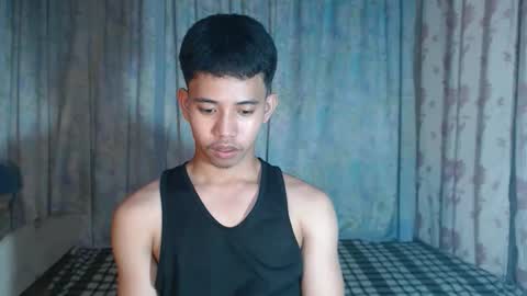 bigcockyummysexjosh online show from April 12, 11:48 am