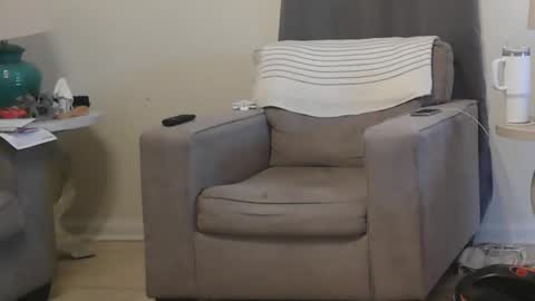 Craig online show from February 25, 9:24 pm