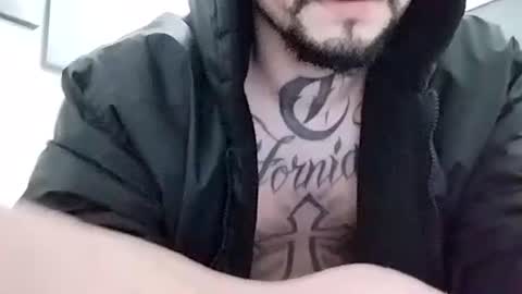 Snapshot of bigdaddie2muchh909 chatting on February 7, 4:35 pm Cloudy909 online show from February 7, 4:35 pm