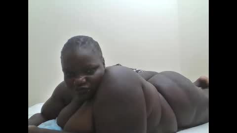 Snapshot of bigdarkass chatting on January 5, 11:41 pm VIOLET online show from January 5, 11:41 pm