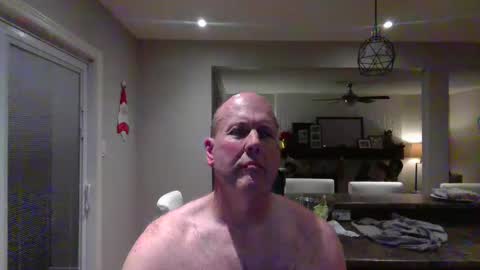 Snapshot of bigdave10005 chatting on December 13, 1:15 am bigdave10005 online show from December 13, 1:15 am