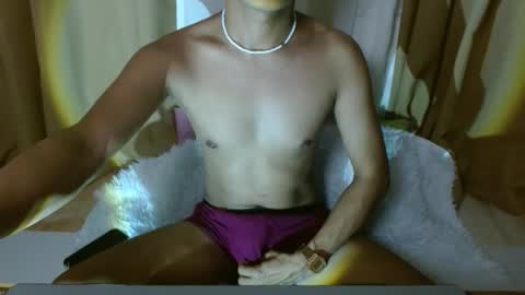 bigdickasian_gay online show from October 14, 9:43 am