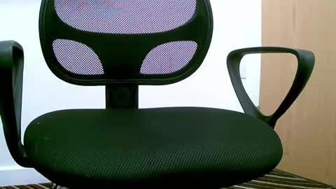 Snapshot of bigdickbandit155 chatting on November 14, 4:17 pm bigdickbandit155 online show from November 14, 4:17 pm