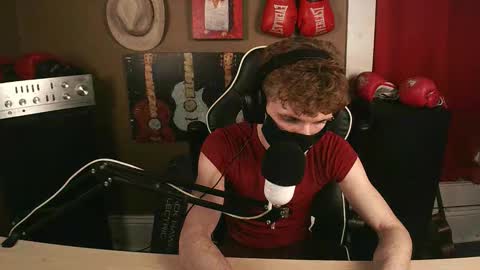 Snapshot of bigdickgerald67 chatting on December 21, 1:57 am bigdickgerald67 online show from December 21, 1:57 am