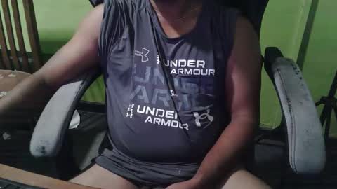 Snapshot of bigdickguyaux chatting on January 13, 1:00 am bigdickguyaux online show from January 13, 1:00 am