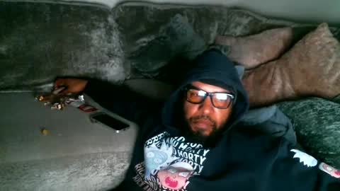 Snapshot of bigdickjimmywill chatting on February 11, 1:52 am CAJEinc online show from February 11, 1:52 am