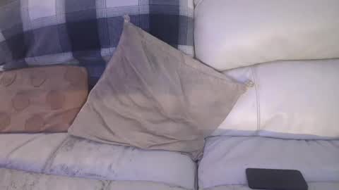 Snapshot of bigdicktrannynicole chatting on December 4, 8:18 pm bigdicktrannynicole online show from December 4, 8:18 pm