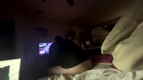 Snapshot of bigdicktxassfucker chatting on February 2, 3:38 am bigdicktxassfucker online show from February 2, 3:38 am