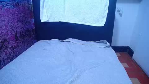  Sunny   online show from September 29, 7:02 am