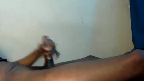 Snapshot of biggbrotherrr chatting on April 6, 2:42 am BiggBrotherrr online show from April 6, 2:42 am