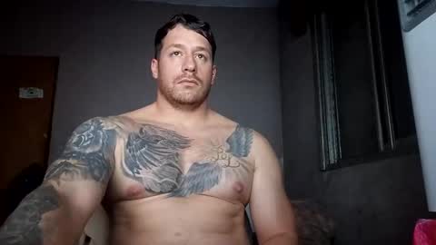 biggeboyy online show from April 8, 5:07 am