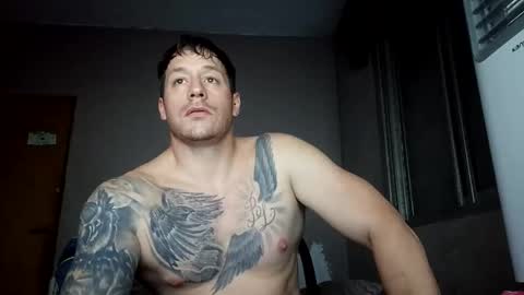 biggeboyy online show from April 16, 2:45 am