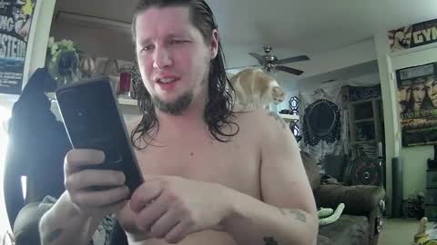 biggerisbetter21 online show from February 20, 2:02 pm