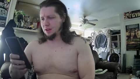 biggerisbetter21 online show from February 20, 5:07 pm