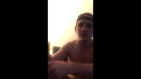 biggieoof online show from December 3, 3:32 pm