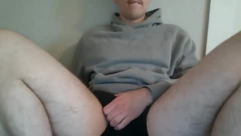 BigGooner01 online show from June 1, 11:39 pm