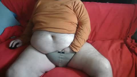 Snapshot of biggrey66 chatting on February 19, 8:12 am biggrey66 online show from February 19, 8:12 am