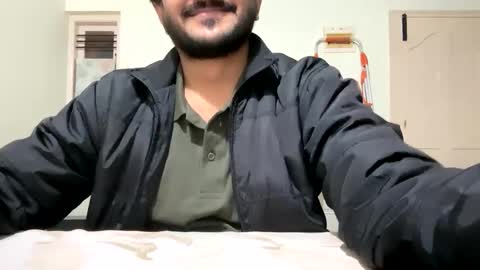 bighandsomesatisfy online show from January 6, 2:14 pm