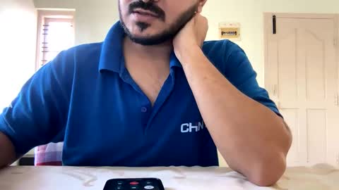 bighandsomesatisfy online show from January 17, 9:06 am