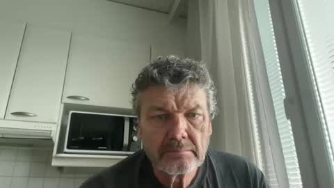 Snapshot of bigheart60 chatting on June 11, 9:29 am bigheart60 online show from June 11, 9:29 am