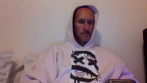 Snapshot of bighugemouthful chatting on September 17, 1:51 am Chaz online show from September 17, 1:51 am