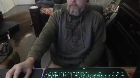 bighugmugg online show from January 18, 5:17 pm